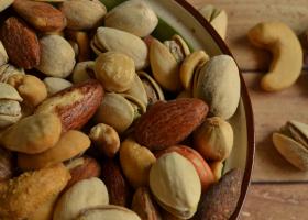 Semințe și nuci care susțin metabolismul și energia naturală