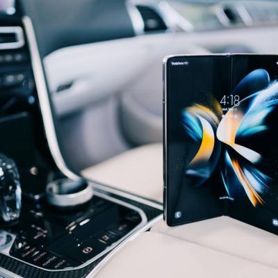 COLABORAREA VERII: Samsung și BMW anunță parteneriatul local „OVERTAKE THE ORDINARY”