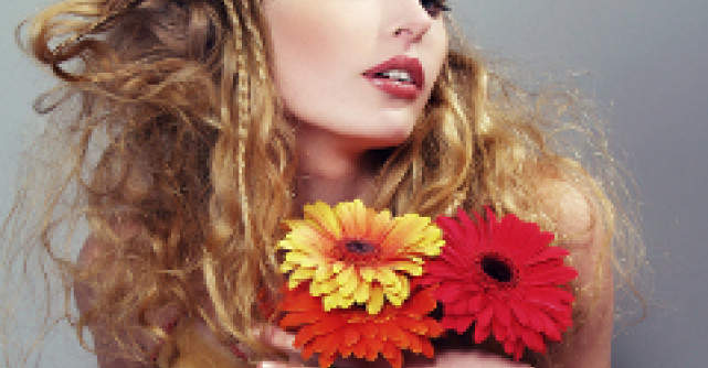 Blog Kudic: De ce ne place sa primim flori?