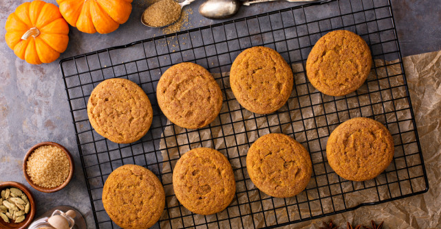 Reteta rapida de biscuiti vegani cu dovleac fara zahar