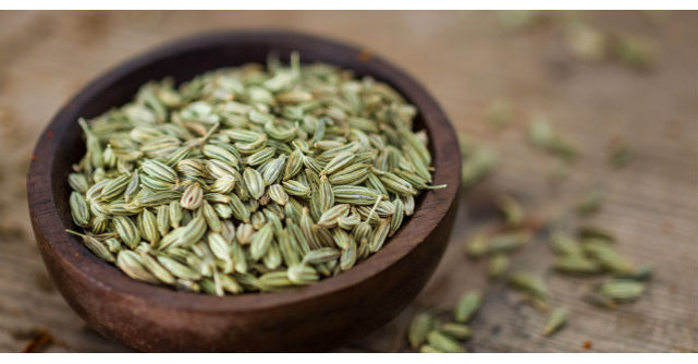 Beneficiile semintelor de fenicul. Combat stresul si previn cancerul