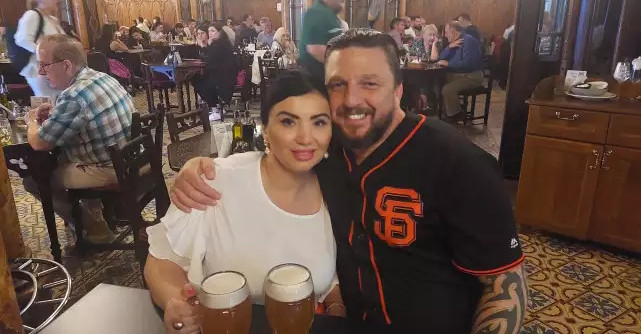 Soțul Adrianei Bahmuțeanu, George Restivan, are o poveste de viață cutremurătoare: Carmen Harra mi-a spus că o să-mi moară soția