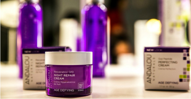 Andalou Naturals sărbătorește un an de existență în România cu un portofoliu de peste 90 de cosmetice naturale