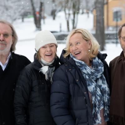 ABBA a lansat piesa de Craciun - Little Things