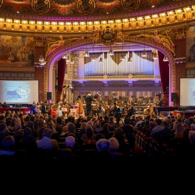 Concert Regal Caritabil 2025, o seară de gală la Ateneul Român pentru susținerea tinerelor talente ale României