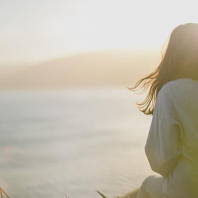 13 Mantre pentru a trăi fiecare zi cu liniște în suflet, gânduri pozitive în minte și iubire în inimă