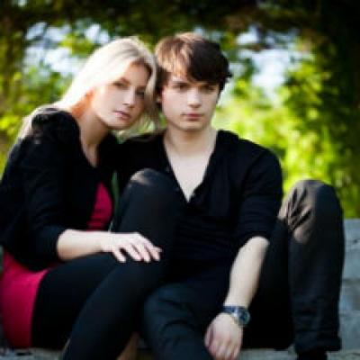 Ramai prietena cu fostul?