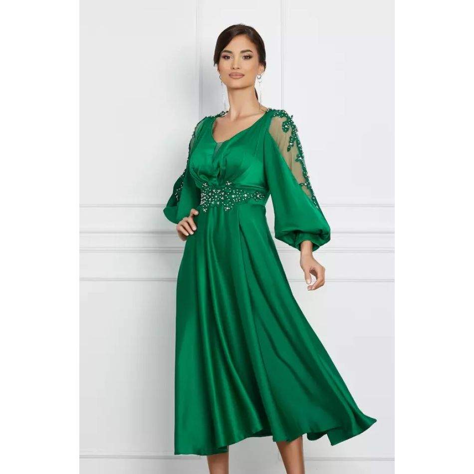 Rochii de nașă pentru nunțile anului 2023 