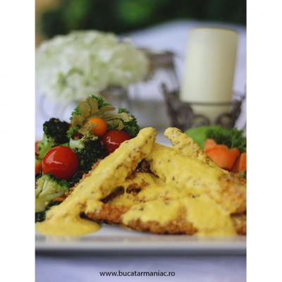 Kudi-Delicii: Piept de pui Von Brukenthal cu sos de ananas