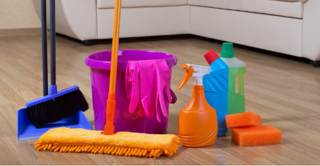 Cele mai ciudate, dar eficiente aparate pentru curatenia dinaintea sarbatorilor