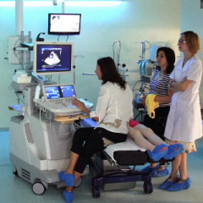 (P) Inima Copiilor si ING Asigurari de Viata ajuta micutii bolnavi de inima 