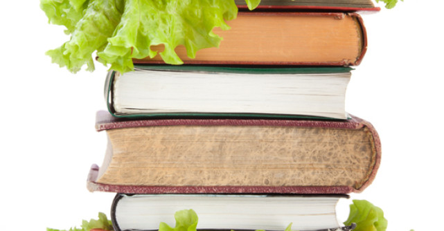 TOP 7 Cele mai bune carti despre DIETE si alimentatie sanatoasa pe care sa le citesti