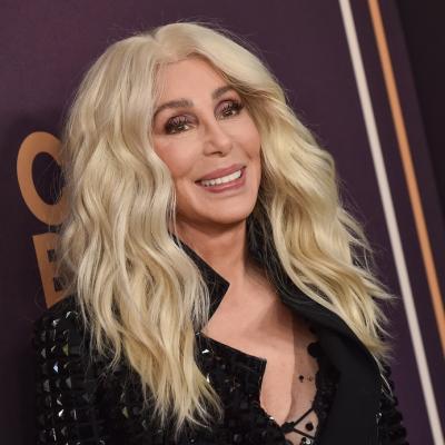 Cher, la 79 de ani, pregătită să se căsătorească cu iubitul ei, Alexander Edwards, cu 40 de ani mai tânăr