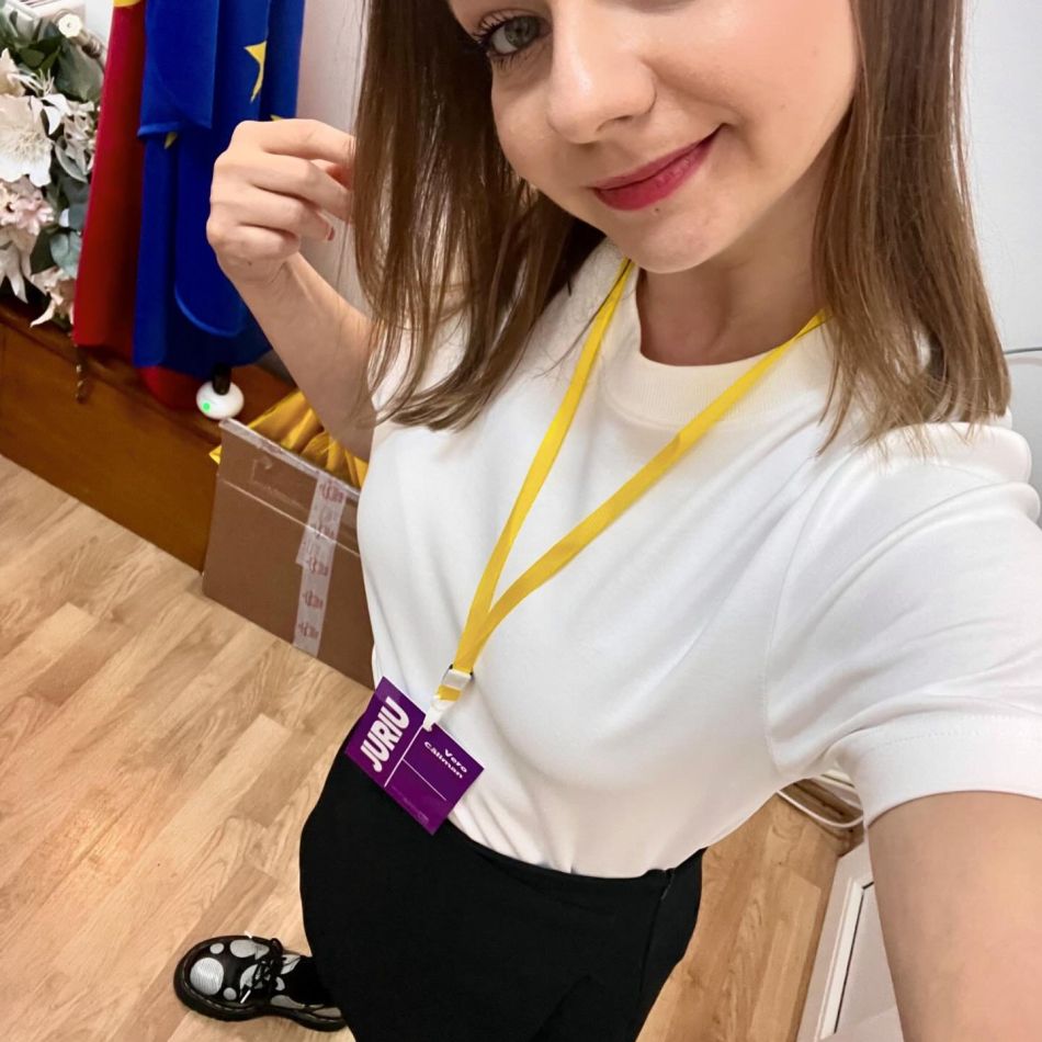 Cât costă cursurile de actorie predate de Vero Căliman, fosta Fetiță Zurli?