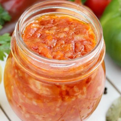 Zacusca de fasole, un preparat de seama al sezonului rece