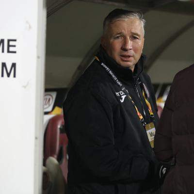 Dan Petrescu, tot mai slăbit și bolnav! A pierdut 30 de kilograme: Nu e bine deloc… sperăm să-și revină!