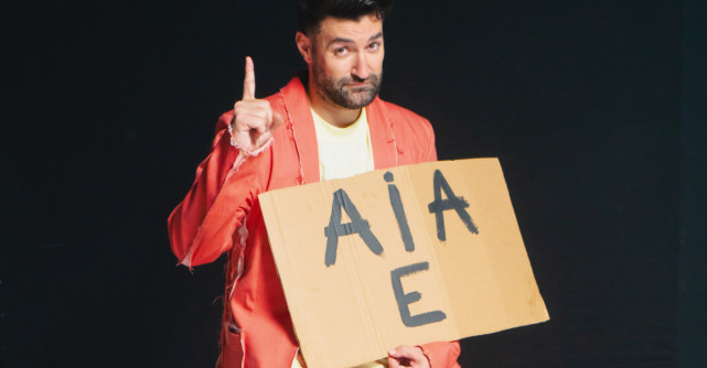 Smiley lansează 'Aia e', imnul optimistului. Cum vi se pare noua piesă?