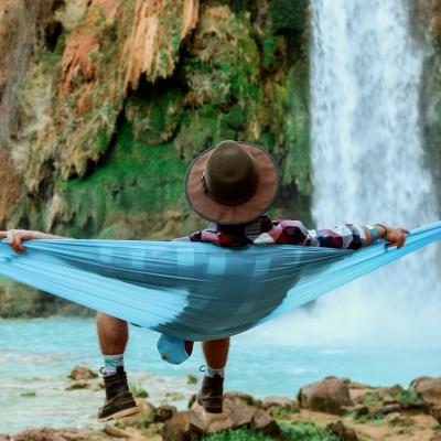 Cum să integrezi uleiul CBD în rutina ta zilnică pentru relaxare și echilibru