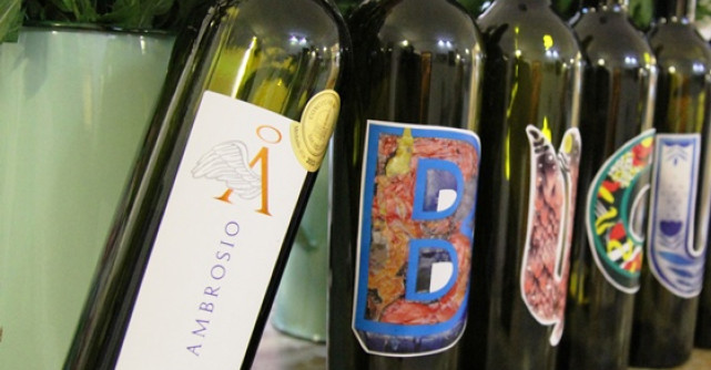 Ambrosio Wine Brush Project la PAF! PERFORMART #2