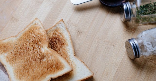 Beneficiile ascunse ale pâinii prăjite. 3 idei de sandvisuri inedite