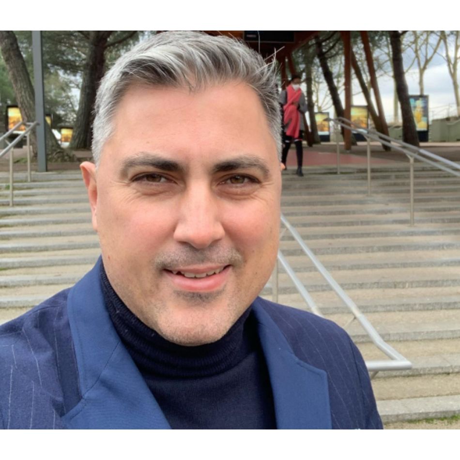 Alexandru Ciucu se află la al doilea divorț! Cu cine a mai fost căsătorit creatorul de modă?