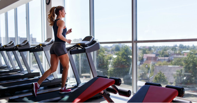 6 intrebari pe care ar trebui sa ti le pui inainte de a te inscrie la o sala de forta