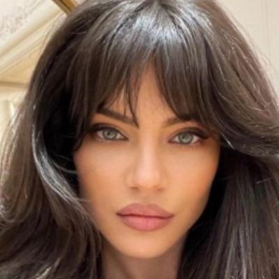 După exemplul lui Dorian Popa, Cristina Ich și-a schimbat numele din buletin. Vedeta a renunțat definitiv la numele de familie