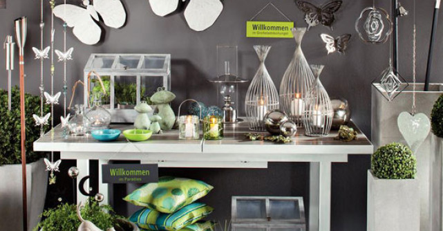 kika aniverseaza 40 de ani de existenta