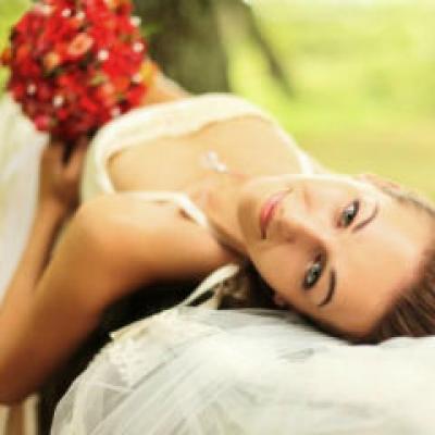 Idei fascinante pentru buchetele de mireasa