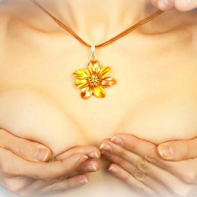 Mamoplastia - De ce. Cum. Ce riscuri?