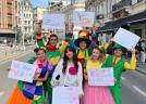 Paradă în centrul Capitalei: Zurli aniversează 20 de ani alături de fani și personaje