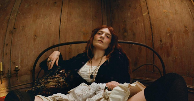 Florence + the Machine lansează piesa One Of The Greats