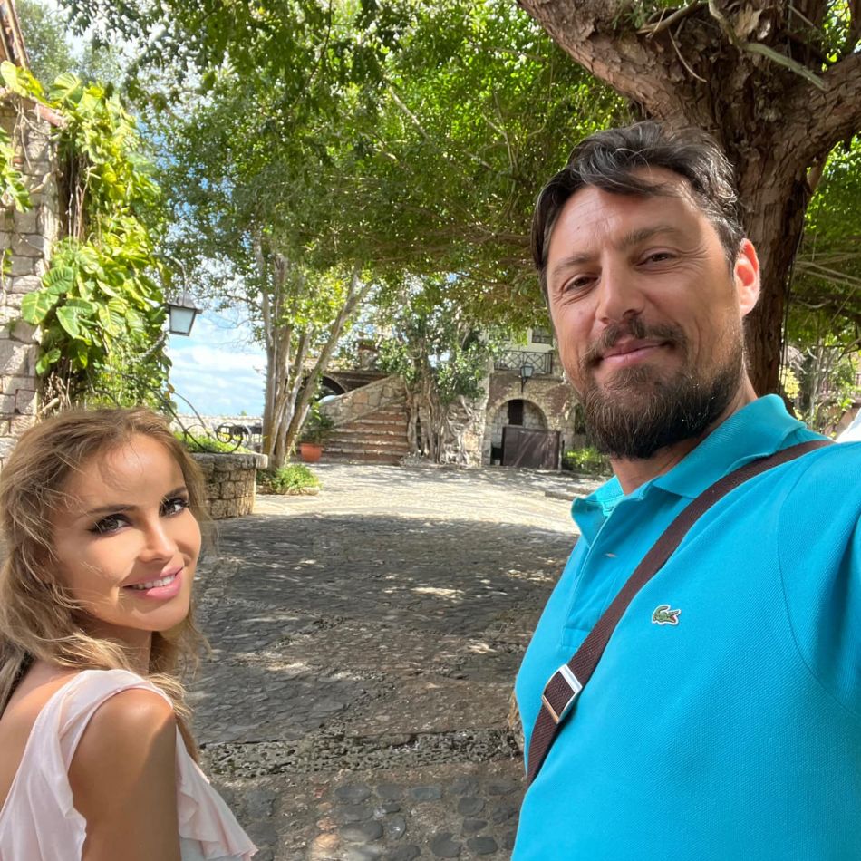 După un an și jumătate de relație, Daniel Pavel vrea să o ceară în căsătorie pe iubita lui: Simt că e momentul...