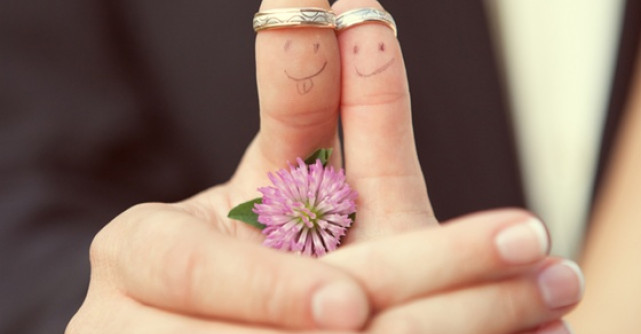 25 de Intrebari-cheie pe care orice Femeie ar trebui sa si le adreseze inainte de a deveni Sotie