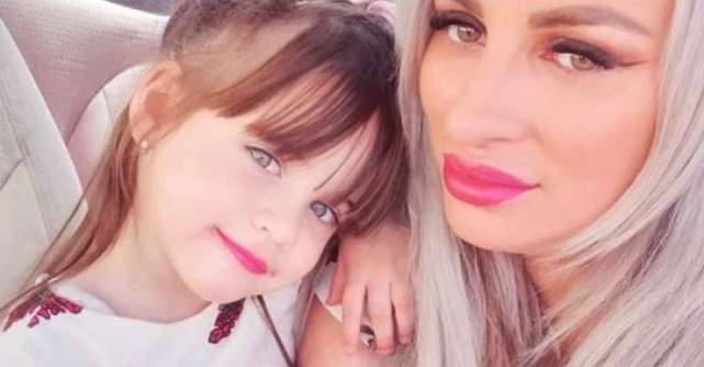 Sânziana Buruiană încă o alăptează pe fiica ei în vârstă de șase ani!: 