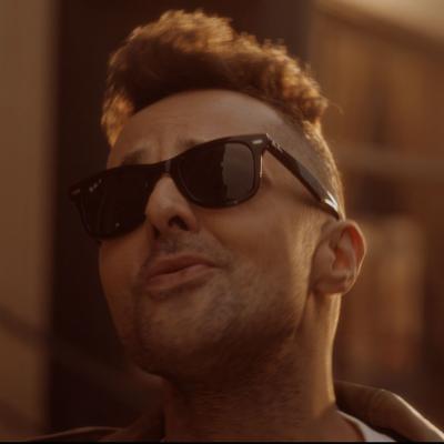 Interviu Tudor Ionescu de la FLY PROJECT:Concerte, familie, hit-uri peste hit-uri.Se anunță o vară cu mult soare pe strada lui! 