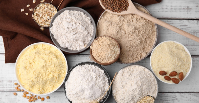 5 tipuri de făină pe care le poți folosi în bucătărie