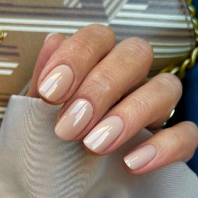 Modele de unghii: Laser Thread, trendul coreean care transformă lumina în artă pe unghii