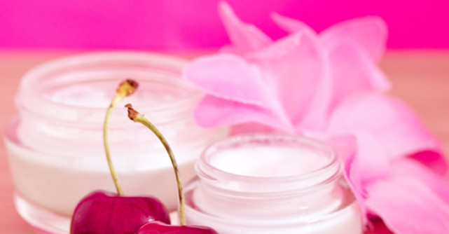 Masti de fata home-made cu cirese si nectarine