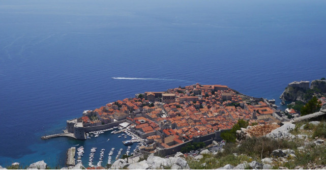 Opt destinatii alternative pentru escapada de 1 mai