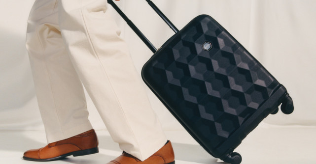 Geamantane pentru toată familia-Ce modele se potrivesc unui zbor cu avionul?