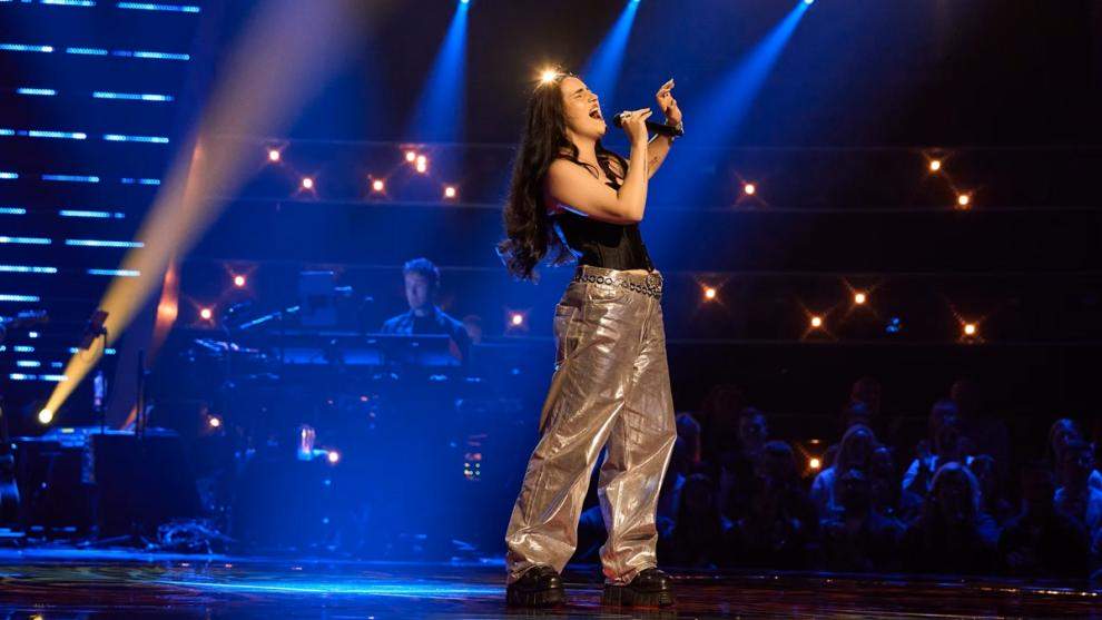 VIDEO: A lăsat juriul fără cuvinte: Cine este Teodora Sava, românca pentru care s-au bătut toți antrenorii la The Voice UK