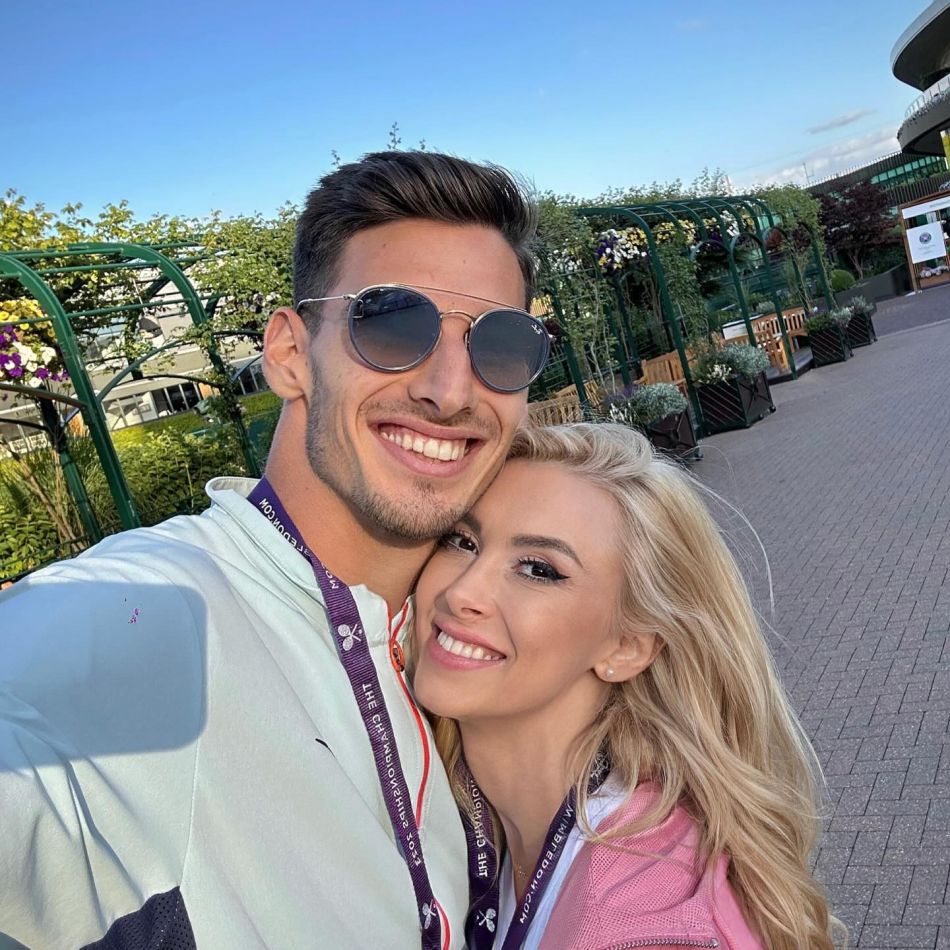 Andreea Bălan și George Burcea, împreună pentru fericirea fiicei lor, Ella: Serbarea de Crăciun i-a adus din nou față în față