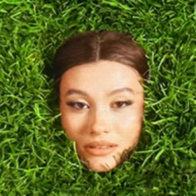 Erika Isac dă tonul - Industry Plant