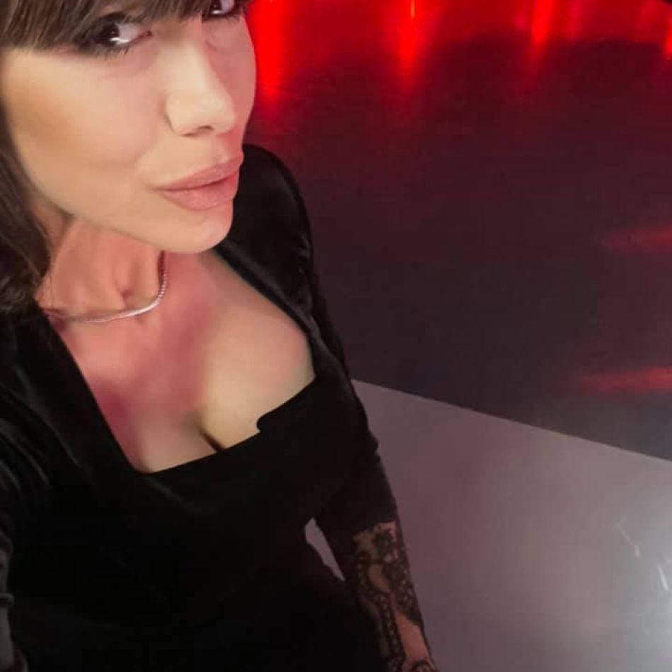 Denise Rifai și Dan Bittman, surprinși împreună la plajă! În ce ipostaze a fost fotografiată prezentatoarea tv?