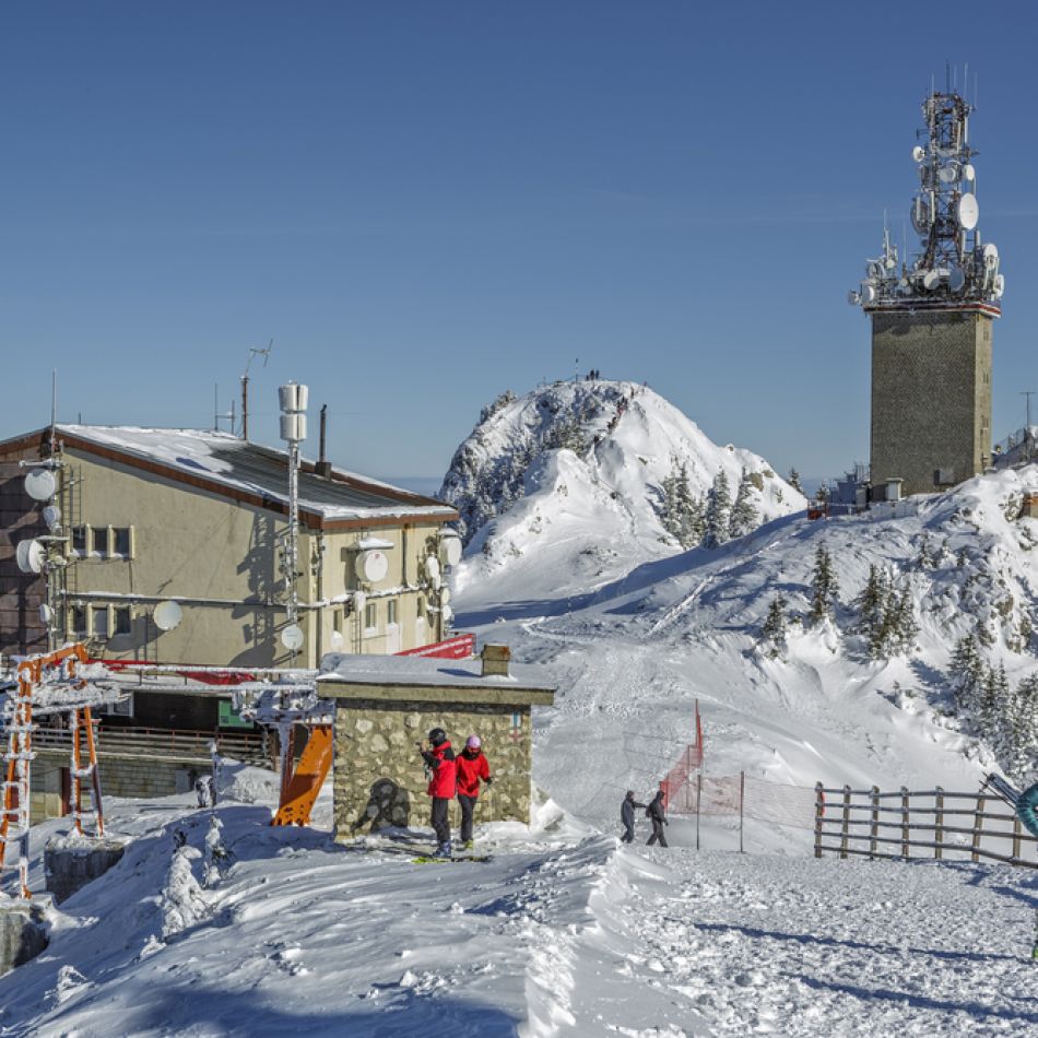 Cât costă vacanța de iarnă în Poiana Brașov? Prețuri comparabile cu destinații exotice 