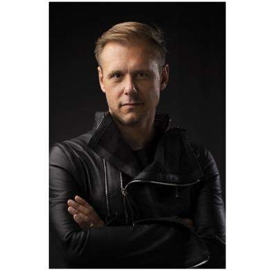 Ras al Khaimah lansează o nouă serie de evenimente live – Șapte Minuni – cu o prestație extraordinară  Armin van Buuren