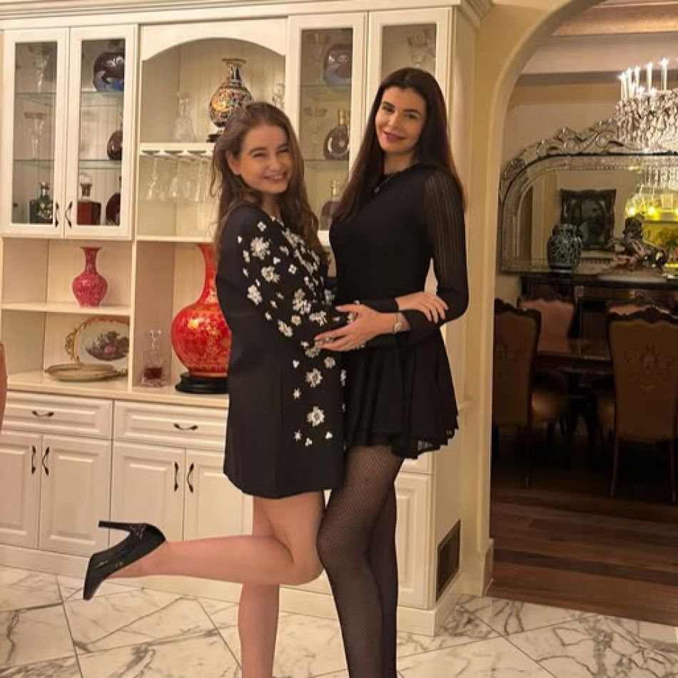 Monica Gabor și Irina Columbeanu, apariție elegantă în Malibu. Cum au fost surprinse cele două
