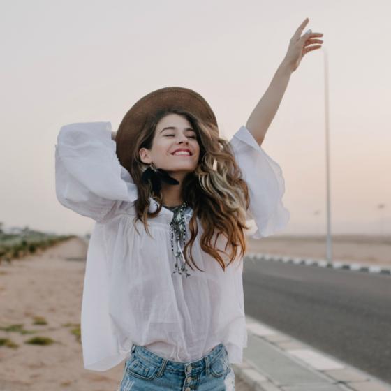 Bluze in valuri de volanase dragalase pentru o toamna boema