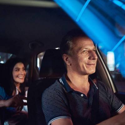 Sfaturi în dragoste de la șoferii Uber care le-au văzut pe toate